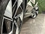 Volvo EX90 Twin Motor Performance Ultra 7p. 111 kWh | Full Option! | Bowers & Wilkins | Luchtvering | Trekhaak | 360° 3D Camera | Stoelmassage | Head-Up Display | 22 Inch | 517pk | Stoelventilatie | Adaptieve Cruise Control | Stoelverwarming voor+achter | Stuurwielverwarming | HD Pixel LED Koplampen Adaptief | Pilot Assist | BLIS Dode Hoek Detectie | Panorama dak | Elektrische voorstoelen met geheugen | Cardamom bekleding | Lederlook dashboard | Zitting verlenging voorstoelen | Geluidwerende/gelamineerde ramen | Soft Close portieren | Google infotainment | Geïntegreerd kinderzitje achterin | Keyless Drive | Parkeersensoren voor+achter | Elektrisch bedienbare achterklep | 7-Persoons | 4-Zone Climate Control | Apple Carplay/Android Auto | Volvo On Call met mobiele App functie | Onyx Black Metallic |