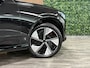 Volvo EX90 Twin Motor Performance Ultra 7p. 111 kWh | Full Option! | Bowers & Wilkins | Luchtvering | Trekhaak | 360° 3D Camera | Stoelmassage | Head-Up Display | 22 Inch | 517pk | Stoelventilatie | Adaptieve Cruise Control | Stoelverwarming voor+achter | Stuurwielverwarming | HD Pixel LED Koplampen Adaptief | Pilot Assist | BLIS Dode Hoek Detectie | Panorama dak | Elektrische voorstoelen met geheugen | Cardamom bekleding | Lederlook dashboard | Zitting verlenging voorstoelen | Geluidwerende/gelamineerde ramen | Soft Close portieren | Google infotainment | Geïntegreerd kinderzitje achterin | Keyless Drive | Parkeersensoren voor+achter | Elektrisch bedienbare achterklep | 7-Persoons | 4-Zone Climate Control | Apple Carplay/Android Auto | Volvo On Call met mobiele App functie | Onyx Black Metallic |