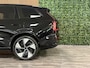 Volvo EX90 Twin Motor Performance Ultra 7p. 111 kWh | Full Option! | Bowers & Wilkins | Luchtvering | Trekhaak | 360° 3D Camera | Stoelmassage | Head-Up Display | 22 Inch | 517pk | Stoelventilatie | Adaptieve Cruise Control | Stoelverwarming voor+achter | Stuurwielverwarming | HD Pixel LED Koplampen Adaptief | Pilot Assist | BLIS Dode Hoek Detectie | Panorama dak | Elektrische voorstoelen met geheugen | Cardamom bekleding | Lederlook dashboard | Zitting verlenging voorstoelen | Geluidwerende/gelamineerde ramen | Soft Close portieren | Google infotainment | Geïntegreerd kinderzitje achterin | Keyless Drive | Parkeersensoren voor+achter | Elektrisch bedienbare achterklep | 7-Persoons | 4-Zone Climate Control | Apple Carplay/Android Auto | Volvo On Call met mobiele App functie | Onyx Black Metallic |