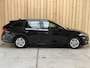 Skoda Octavia Combi 1.0 TSI Business Edition Trekhaak uitklapbaar | Apple CarPlay/Android Auto | Cruise & climate control | LED koplampen | Lichtmetalen velgen | Navigatiesysteem | Parkeersensoren voor en achter