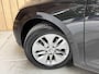 Skoda Octavia Combi 1.0 TSI Business Edition Trekhaak uitklapbaar | Apple CarPlay/Android Auto | Cruise & climate control | LED koplampen | Lichtmetalen velgen | Navigatiesysteem | Parkeersensoren voor en achter