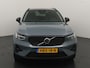 Volvo XC40 1.5 PHEV T5 Ultra Dark | Camera | Elektrische Achterklep | Stuurverwarming | Voor en Achter Stoelverwarming | All Season banden | Draadloos oplader | Elektrische Voorstoelen Met Geheugen | Bliss |