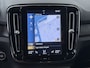 Volvo XC40 1.5 PHEV T5 Ultra Dark | Camera | Elektrische Achterklep | Stuurverwarming | Voor en Achter Stoelverwarming | All Season banden | Draadloos oplader | Elektrische Voorstoelen Met Geheugen | Bliss |