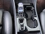 Volvo XC40 1.5 PHEV T5 Ultra Dark | Camera | Elektrische Achterklep | Stuurverwarming | Voor en Achter Stoelverwarming | All Season banden | Draadloos oplader | Elektrische Voorstoelen Met Geheugen | Bliss |