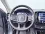 Volvo XC40 1.5 PHEV T5 Ultra Dark | Camera | Elektrische Achterklep | Stuurverwarming | Voor en Achter Stoelverwarming | All Season banden | Draadloos oplader | Elektrische Voorstoelen Met Geheugen | Bliss |