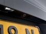 Volvo XC40 1.5 PHEV T5 Ultra Dark | Camera | Elektrische Achterklep | Stuurverwarming | Voor en Achter Stoelverwarming | All Season banden | Draadloos oplader | Elektrische Voorstoelen Met Geheugen | Bliss |