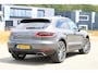 Porsche Macan 2.0 21" Turbo | Memory | Camera | Leder | 14 Weg Comfortstoelen | Agaatgrijs | Volledig Onderhouden