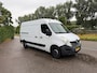 Renault Master T35 2.3 dCi L2H2 |Luchtgeveerde stoel | A Camera | Trekhaak | Cruis contr