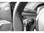 Peugeot e-2008 EV Allure 50 kWh Airco Camera Carplay SOH 91,8% Dealer onderhouden