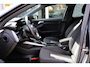 Audi A3 Sportback 35 TFSI S edition 150PK Nieuw model App-connect Trekhaak Navigatie PDC