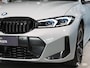 BMW 3-Serie 330E M SPORT / ACC / AUGMENTED / MEMORY / HEADUP / 18"