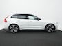 Volvo XC60 T6 Recharge AWD Plus Black Edition | Luchtvering | Premium Pack | Head-Up | Panoramadak | 360° Camera | 22" | Nappa Sportstoel | Harman/Kardon