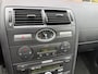 Ford Mondeo Wagon Champion 1.8-16V 125 pk - APK 03-2027!
