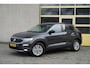 Volkswagen T-Roc 1.0 TSI Style BJ2020 Lmv 16" | Led | Pdc | Afneembare trekhaak | App-Connect | Navi | Airco | Cruise control | Getint glas