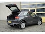 Volkswagen T-Roc 1.0 TSI Style BJ2020 Lmv 16" | Led | Pdc | Afneembare trekhaak | App-Connect | Navi | Airco | Cruise control | Getint glas