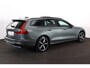 Volvo V60 T8 Plug-in hybrid AWD Plus Dark - Performance - Panorama/schuifdak - IntelliSafe Assist & Surround - 360º Camera - Harman/Kardon audio - Verwarmde voorstoelen, stuur & achterbank - Parkeersensoren voor & achter - Elektr. bedienb. voorstoelen met geheugen - Head up display - Extra getint glas - 19' LMV