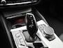 BMW 5-Serie Touring 520i High Executive AUTOMAAT | LEDER | TREKHAAK | NAVIGATIE | CAMERA | STOELVERWARMING | CLIMA | CRUISE | KEYLESS | ELEKTRISCHE STOEL | LMV | DAB | APPLE CARPLAY | 12 MAANDEN BOVAG GARANTIE |