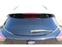 Ford Puma 1.0-125pk EcoBoost Hybrid ST-Line X Two tone. AUTOMAAT ! Gun uzelf het plezier en comfort van een automaat ! Ca. €. 10.000,- beneden de nieuwprijs ! Volautm. airco, navigatie, telefoonvoorb., cruise control, lane assist, B&O soundsystem, LED verlichting, camera, parkeersensoren v+a etc.