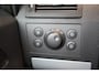 Opel Zafira 2.2 Cosmo | EERSTE EIGENEAAR | TREKHAAK | PDC | APK | ELEK.RAMEN | AIRCO | NAP