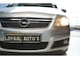 Opel Zafira 2.2 Cosmo | EERSTE EIGENEAAR | TREKHAAK | PDC | APK | ELEK.RAMEN | AIRCO | NAP