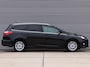 Ford Focus Wagon 1.0 EcoBoost Titanium *Navigatie*Trekhaak*Parkeersens.*