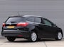 Ford Focus Wagon 1.0 EcoBoost Titanium *Navigatie*Trekhaak*Parkeersens.*