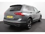 Volkswagen Tiguan Allspace 1.5 TSI DSG Life 7p. Navigatie Adaptieve Cruise Control Camera Elektrische Achterklep Elektrische Trekhaak Climate control Apple Carplay/ Android Auto