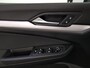 Volkswagen Golf 1.5 150pk eTSI Life DSG Navigatie Climate control Parkeer sensoren Stoelverwarming DAB Led Digitale Cockpit Lichtmetalen velgen Apple Carplay/ Android Auto