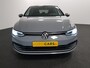 Volkswagen Golf 1.5 150pk eTSI Life DSG Navigatie Climate control Parkeer sensoren Stoelverwarming DAB Led Digitale Cockpit Lichtmetalen velgen Apple Carplay/ Android Auto