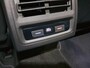 Volkswagen Golf 1.5 150pk eTSI Life DSG Navigatie Climate control Parkeer sensoren Stoelverwarming DAB Led Digitale Cockpit Lichtmetalen velgen Apple Carplay/ Android Auto