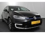 Volkswagen E-Golf Edtion SOH 87% Navigatie Apple Carplay/Android auto Bluetooth Adaptieve Cruise (SOH 87%) Control Lichtmetalen Velgen 17" Parkeer sensoren