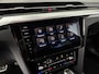 Volkswagen Arteon Shooting Brake 1.4 TSI eHybrid R-Line Business+ | TREKHAAK | STOELVERW. | CARPLAY |