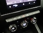 Renault Captur E-Tech Hybrid 145pk E-tech Engineerd | Achteruitrijcamera | Parkeersensoren voor en achter | Cruise control | Climate control |