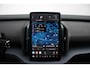 Volvo EX30 Single Motor Ext Range Plus Black Ed Europa 69 kWh | Adaptieve Cruise Control met Pilot Assist | Sfeerverlichting interieur | Premium audio by Harman Kardon | Verwarmbare voorstoelen + stuurwiel | Park Assist voor + achter | Parkeercamera | Blind Spot Information System |