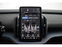 Volvo EX30 Single Motor Ext Range Plus Black Ed Europa 69 kWh | Adaptieve Cruise Control met Pilot Assist | Sfeerverlichting interieur | Premium audio by Harman Kardon | Verwarmbare voorstoelen + stuurwiel | Park Assist voor + achter | Parkeercamera | Blind Spot Information System |