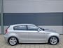 BMW 1-Serie 118i Executive, Climatronic, stoelverwarming,