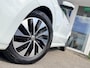 Volkswagen Polo 1.0 Bluemotion Edition I Navigatie I Stoelverwarming I PDC I Cruise control