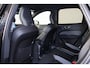 Volvo XC60 T6 Recharge AWD Plus Black Edition - IntelliSafe Assist & Surround - Harman/Kardon audio - Parkeercamera achter - Verwarmde voorstoelen, stuur & achterbank - Parkeersensoren voor & achter - Elektr. bedienb. voorstoelen met geheugen - Draadloze tel. lader - 21' LMV