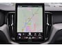 Volvo XC60 T6 Recharge AWD Plus Black Edition - IntelliSafe Assist & Surround - Harman/Kardon audio - Parkeercamera achter - Verwarmde voorstoelen, stuur & achterbank - Parkeersensoren voor & achter - Elektr. bedienb. voorstoelen met geheugen - Draadloze tel. lader - 21' LMV