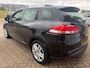 Renault Clio Estate 0.9 TCe Zen van 2de Eigenaar met navigatie en bluetooth telefoon / media en cruise controle en airco