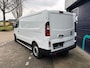 Renault Trafic T30 L2H1 150PK AUTOMAAT RED EDITION LED AIRCO CRUISE CONTROL CAMERA NAVIGATIE CARPLAY TREKHAAK