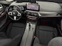 BMW 5-Serie 530e Touring M-Sport | Pano | H/K | Virtual | HuD | Camera | Berninagrau | BMW-Laser | Sfeer | Trekhaak