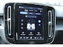 Volvo EX40 Single Motor Extended Range Plus 82 kWh | Google services | Semi elektrische trekhaak | Stoelverwarming | Stuurwielverwarming | Harman/Kardon Premium audio | Standkachel |
