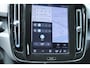 Volvo EX40 Single Motor Extended Range Plus 82 kWh | Google services | Semi elektrische trekhaak | Stoelverwarming | Stuurwielverwarming | Harman/Kardon Premium audio | Standkachel |