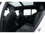 Volvo XC40 2.0 B3 MHEV Ultimate Dark Pano l Harman l 360° l Winterpakket