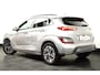 Hyundai Kona Electric EV Comfort 64 kWh | Achterbank in delen neerklapbaar | Achteruitrijcamera | Airco (automatisch)