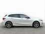 BMW 1-Serie M135I 306PK XDrive High Executive Schaalstoelen Head-UP