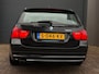 BMW 3-Serie Touring 318i Luxury Line | Automaat | Panoramadak