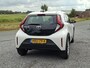 Toyota Aygo X 1.0 VVT-i MT Play NL-auto | CAMERA | CRUISE | rijklaarprijs !!