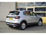 Volkswagen T-Cross 1.0 TSI Automaat! Life BJ2021 Lmv 16" | Led | Pdc | Achteruitrijcamera | App-Connect | Navi | Virtual cockpit | Climate control | Cruise control | Verwarmde voorstoelen | Getint glas
